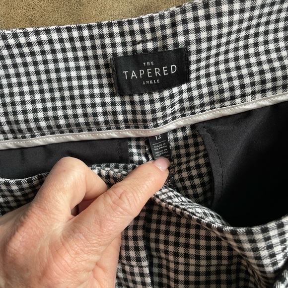 BHWM small check gingham tapered ankle pant - Picture 2 of 6